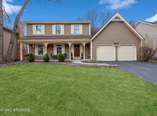1594 Derby Ct, Naperville, IL 60563