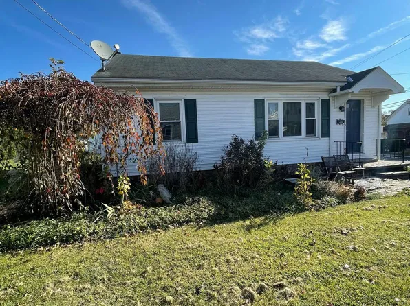 134 S Broad St, Myerstown, PA 17067