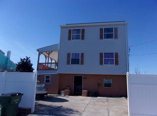 203 Fox Pl, Egg Harbor Township, NJ 08232