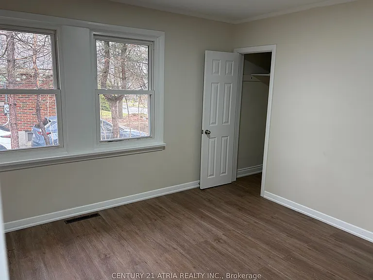 13 Ridgewood Ave #UPPER — Photo 8