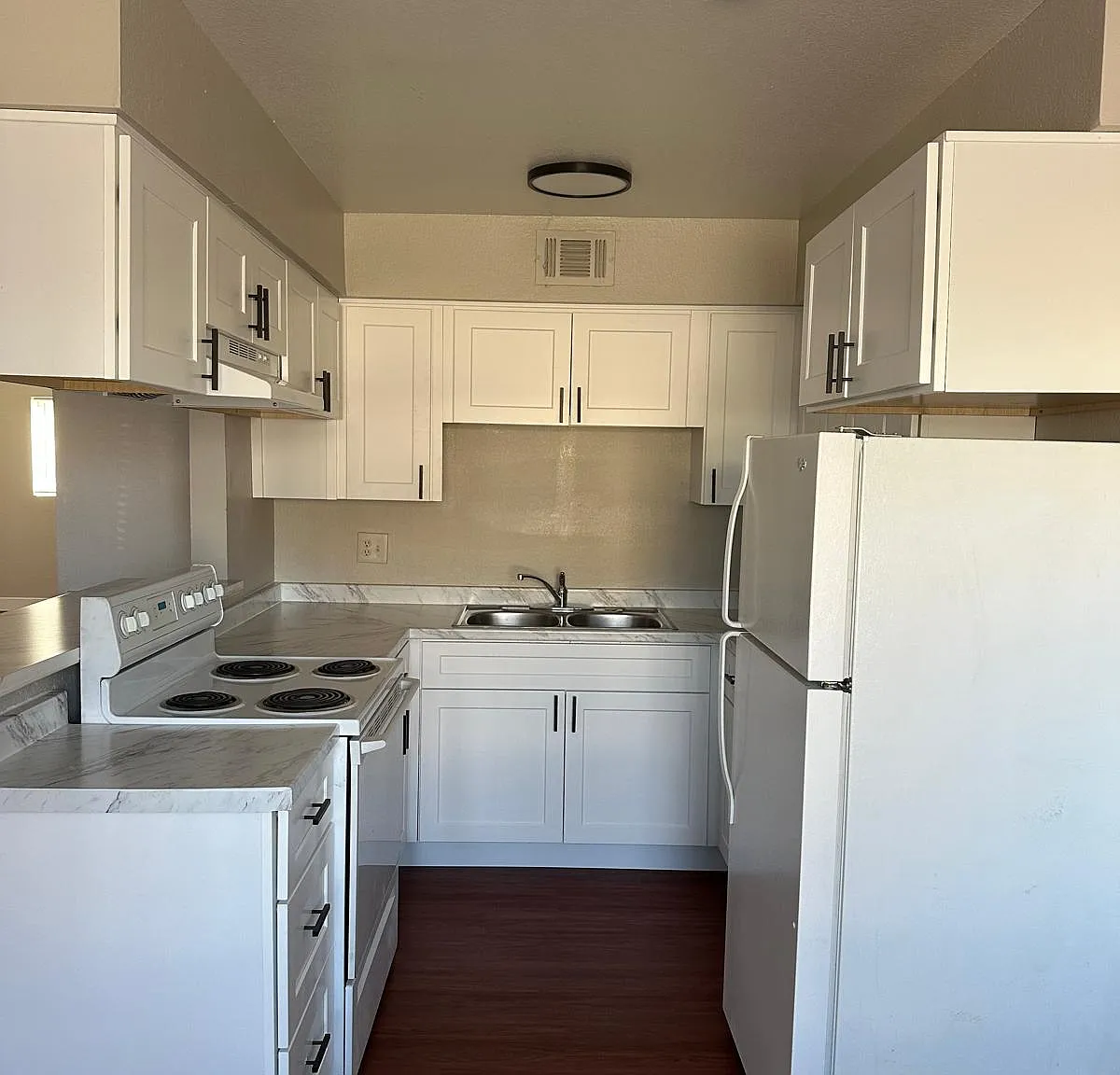 2 bed, 1200 sqft, $1,175 — Photo 1