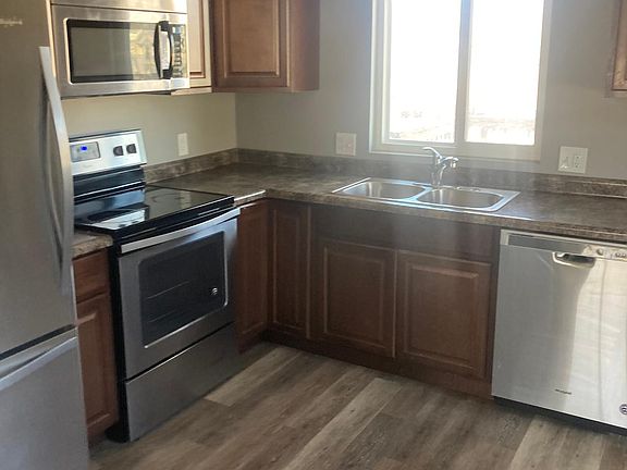 2nd image of 11638 Camden Ave