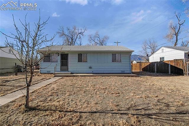 1st image of 2222 Ivanhoe Dr