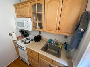 15 Park Dr APT 19, Boston, MA 02215