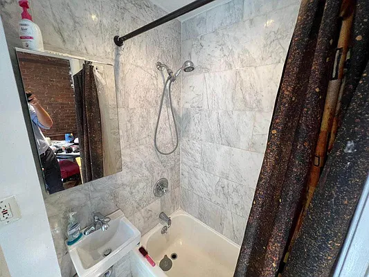 Rented by Best Apartments North Inc | media 33