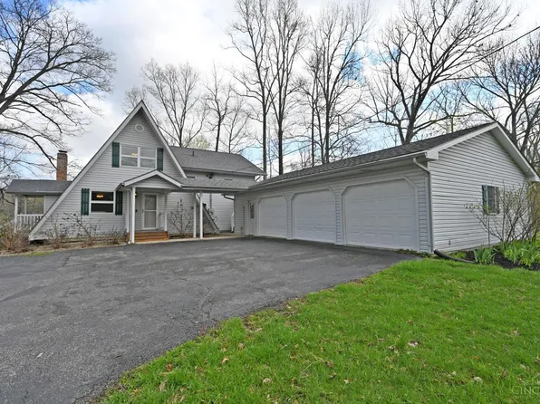 872 Waynoka Dr, Lake Waynoka, OH 45171