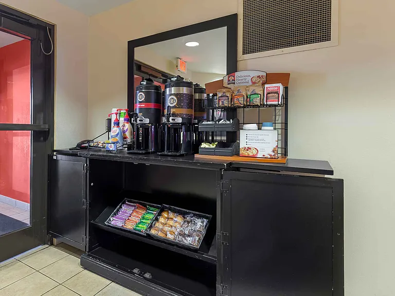 Free Grab-and-Go Breakfast