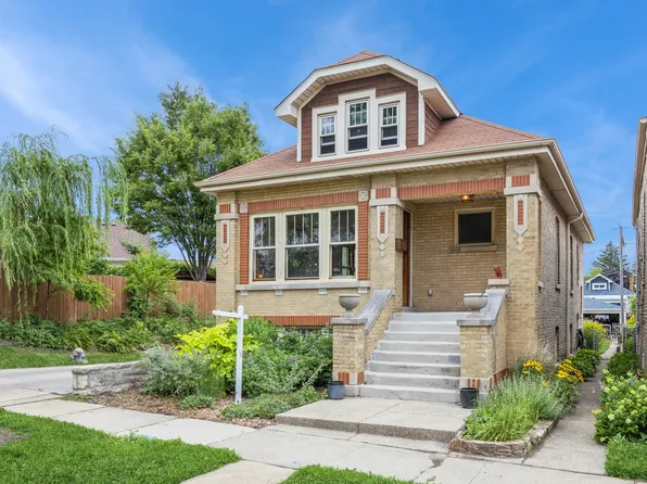 2523 Home Ave, Berwyn, IL 60402