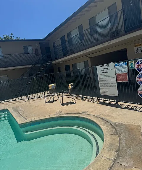 Covina Palms Apartments — Photo 9