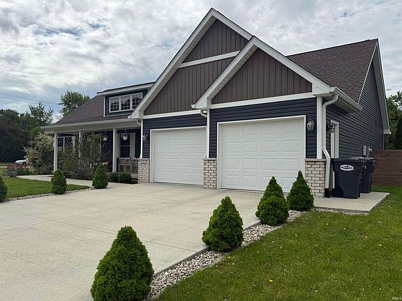 2nd image of 9701 Oak Hammock Dr