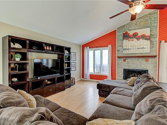 5th image of 1118 Indian Pipe Ln