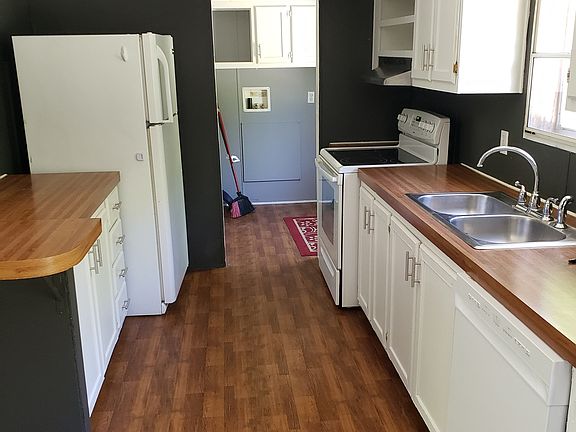 2nd image of 8089 N County Road 640 W