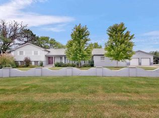 2921 Lakeshore Dr, Augusta, KS 67010