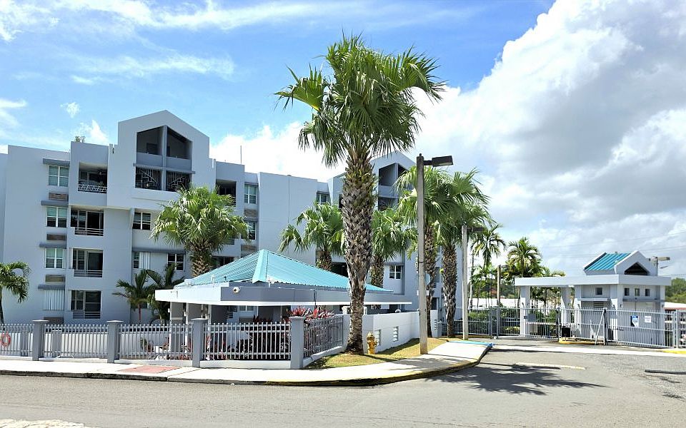 1st image of Cond Woodlands APT 204E