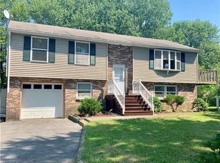 5172 Kasson Rd, Syracuse, NY 13215