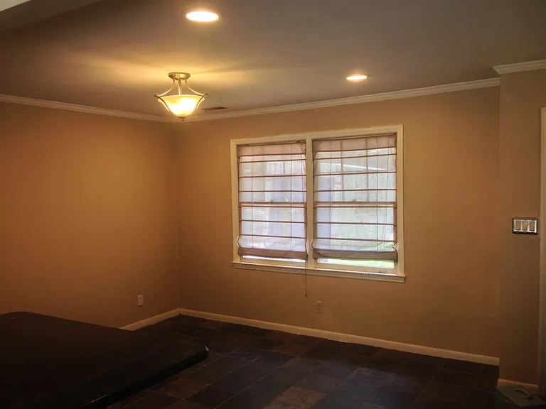116 Yorktowne St — Photo 9