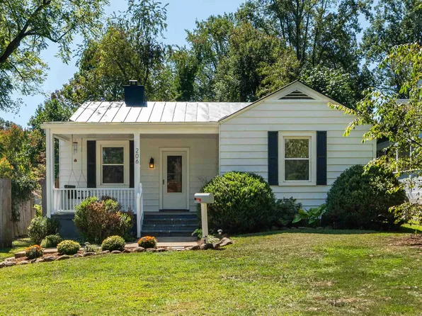 206 Harris Rd, Charlottesville, VA 22903