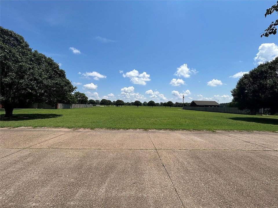 1st image of 1802 W Mallori Cir