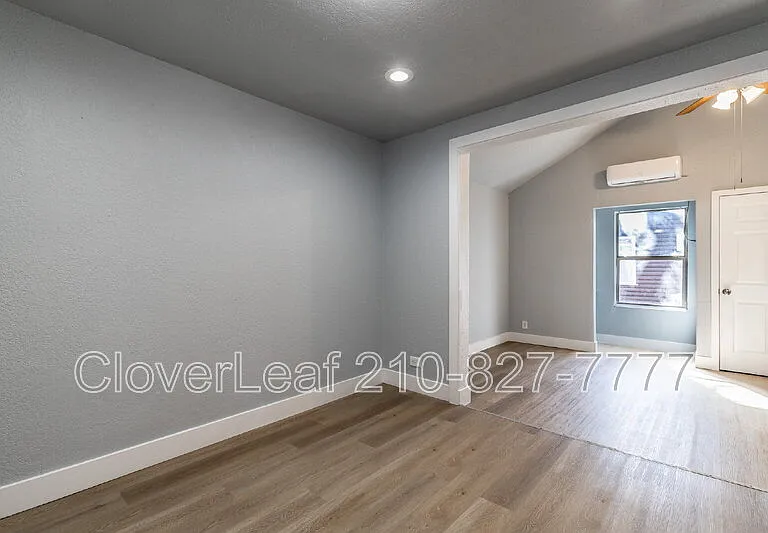 2114 Jupiter St — Photo 12