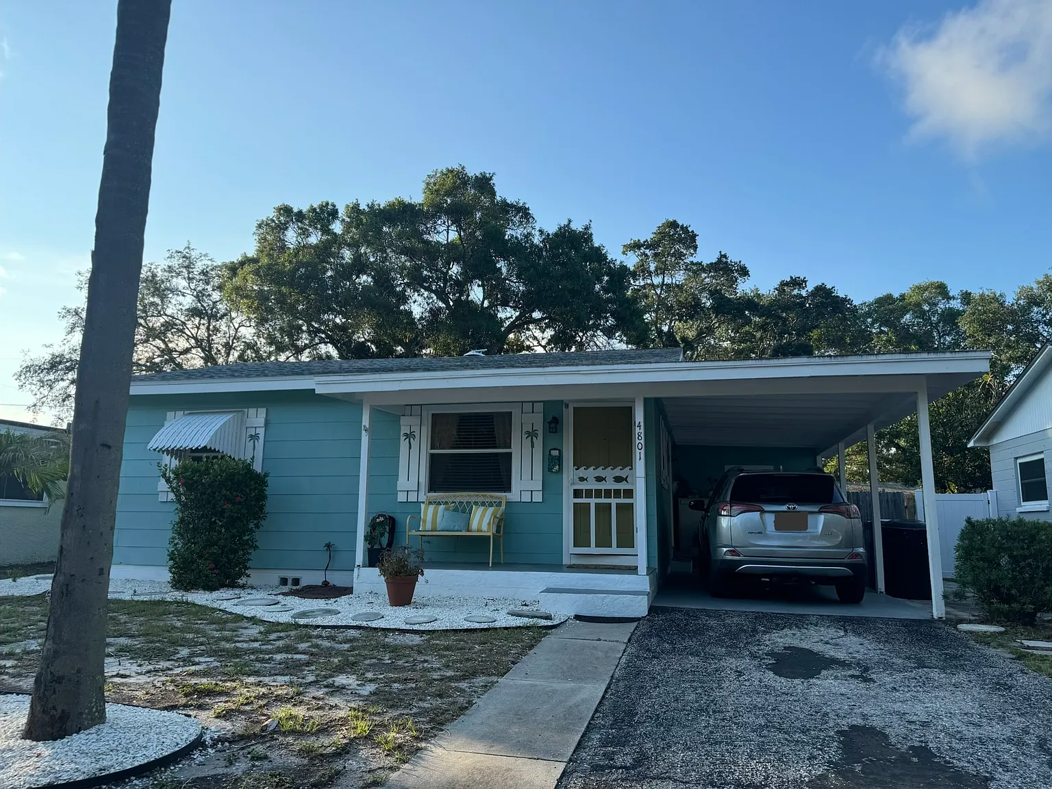 2 bed, 672 sqft, $2,300 — Photo 1