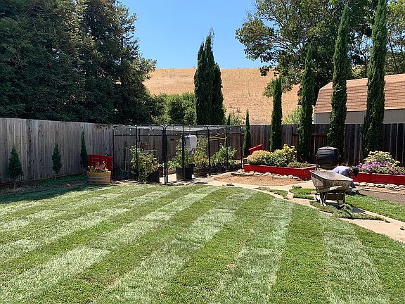 5th image of 5165 Amberwood Cir