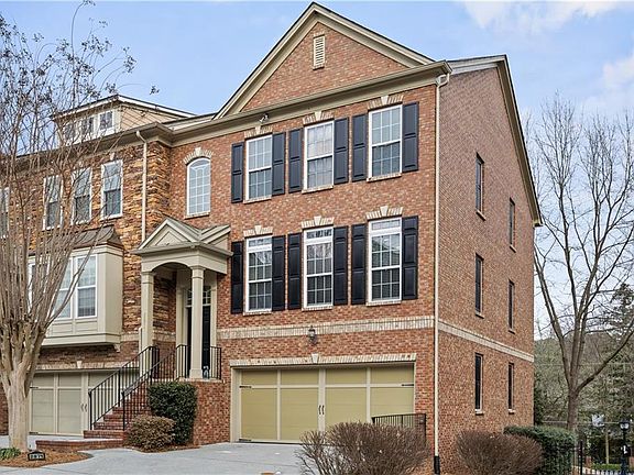 2nd image of 2871 Overlook Way