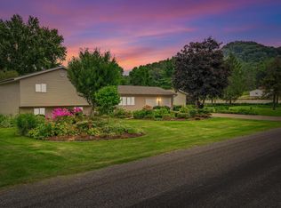 N1110 Bloomer Mill Rd, La Crosse, WI 54601