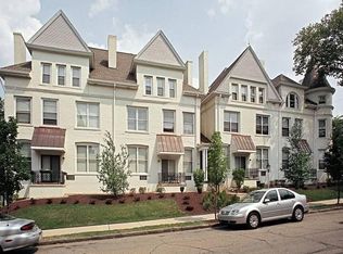 421 Denniston St APT 3, Pittsburgh, PA 15206