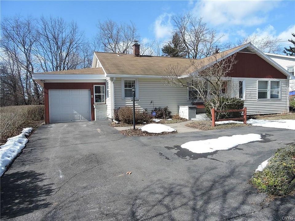 1st image of 206 Menlo Dr