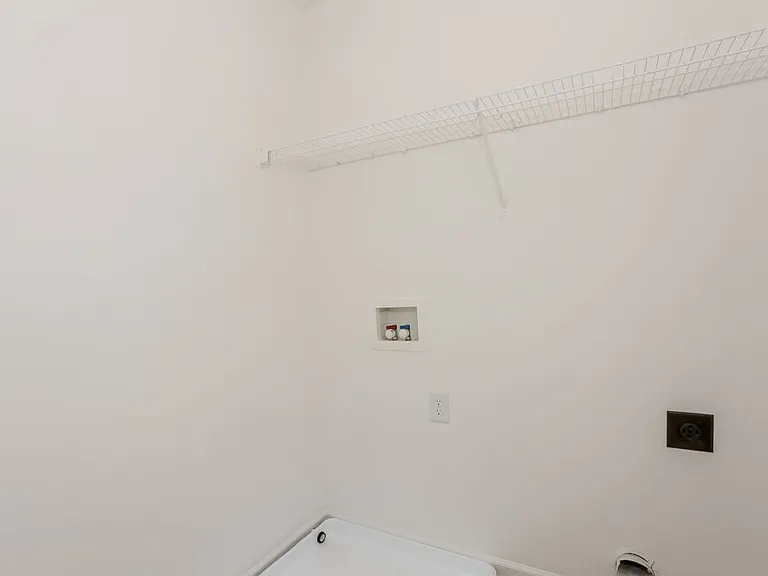 2722 Forest Grove Ct — Photo 19