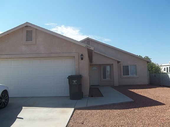 3rd image of 2844 Wallapai Ave