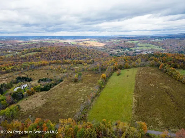 Finn Rd, Factoryville, PA 18419