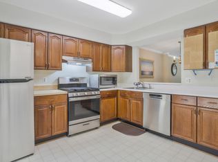 5306 Ridley Ct, Alexandria, VA 22315