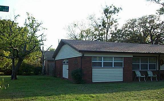 2nd image of 801 NW 10th St
