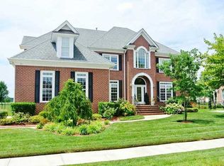 332 Greens Edge Dr, Chesapeake, VA 23322