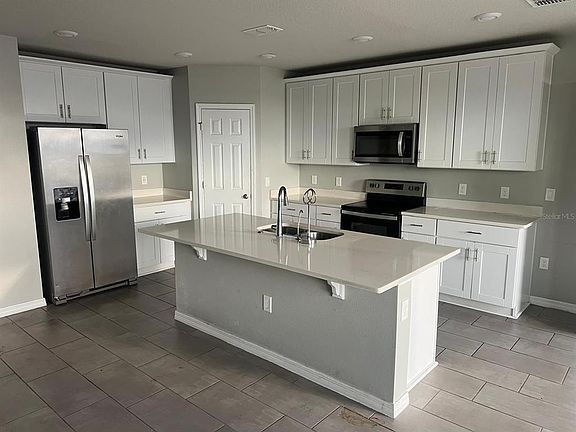 5th image of 528 MCKENNA DRIVE