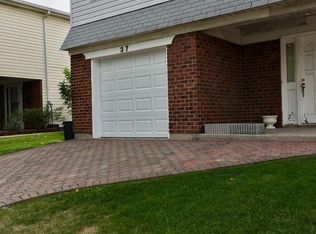 37 Kelly Blvd, Staten Island, NY 10314