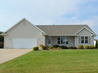 1579 McRae Pl, Green Bay, WI 54311