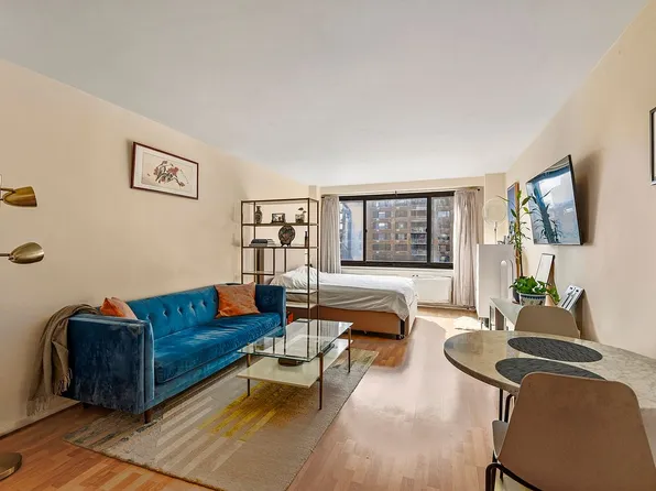 195 Willoughby Ave APT 702, Brooklyn, NY 11205