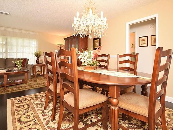 Dining Area has pocket sliders leading to the Lanai
