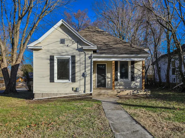 2456 N Lyon Avenue, Springfield, MO 65803