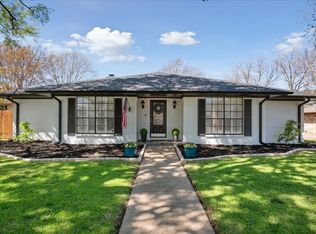 1113 Meadow Crest Ln, Mansfield, TX 76063