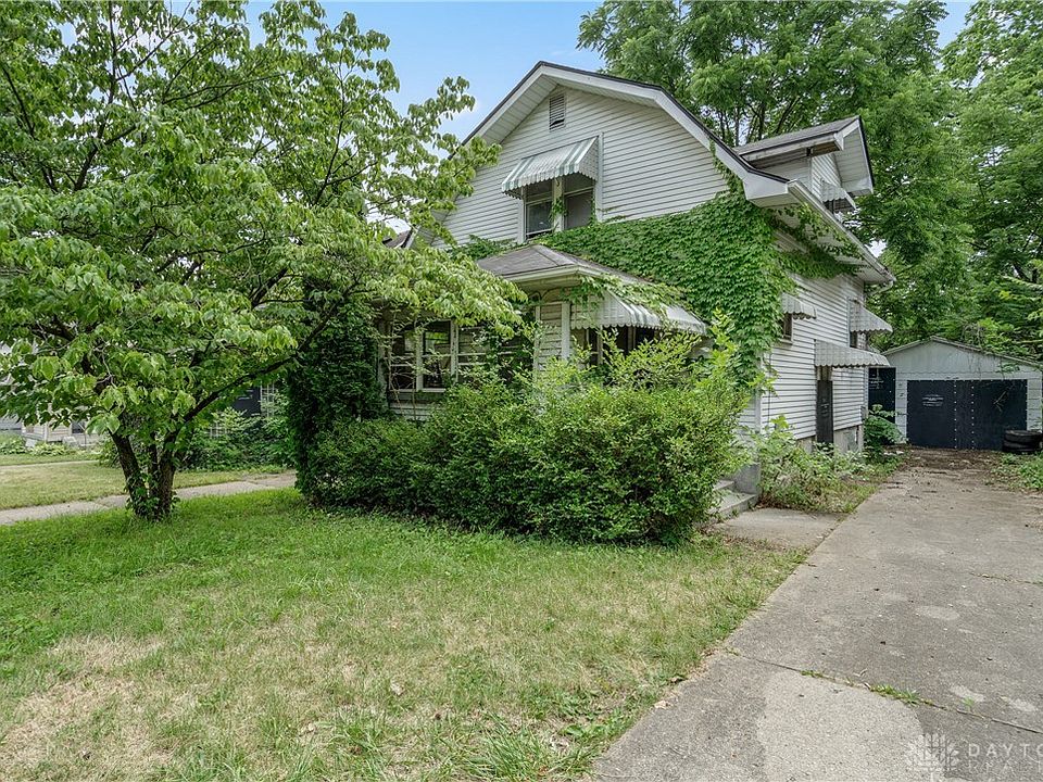 1st image of 120 Ashwood Ave