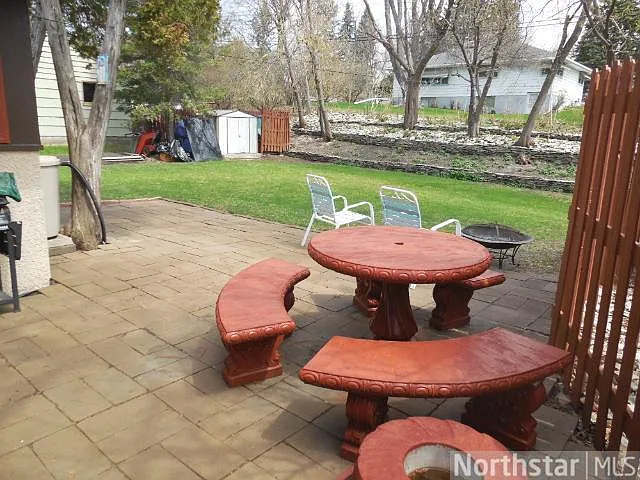 3017 Silver Lake Rd — Photo 6
