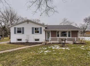 120 Roberts Rd, New Lenox, IL 60451