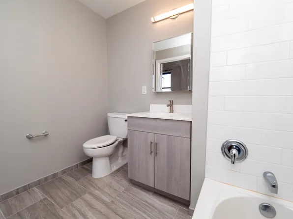 201 Cornelison Avenue image 8 of 14