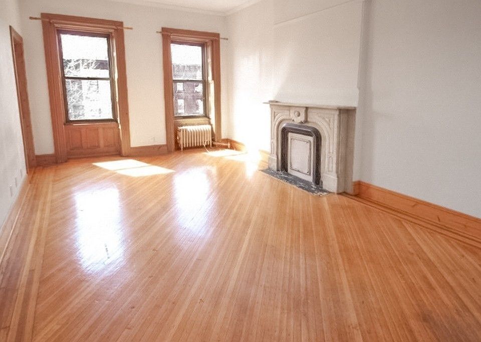 1st image of 35 Halsey St #Top
