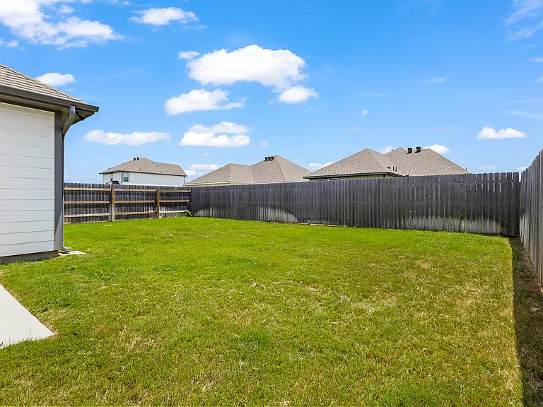 242 Boatright Blvd — Photo 24