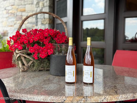 2nd image of 1212 Burger Hollow Rd