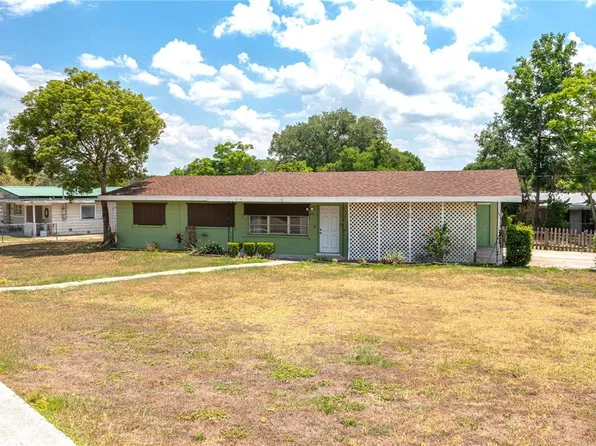 400 6th St NE, Fort Meade, FL 33841